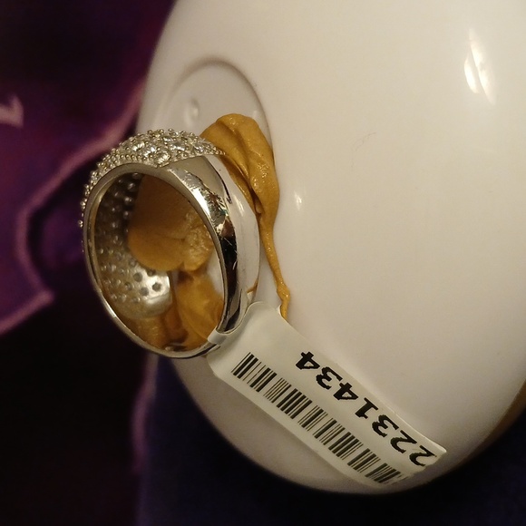 2231434-7.  Simulated Diamond Domed 925 Sterling Silver Ring, size 7 - Picture 2 of 4